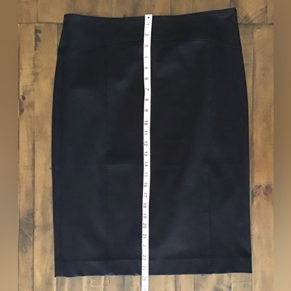 Banana Republic Bi-Stretch Pencil Skirt - Picture 13 of 13